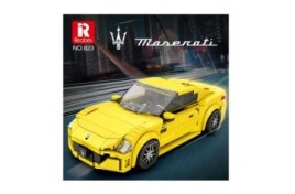 RBX00823 Maserati Sports Car in Yellow 384 pc construction kit 1/8 scale